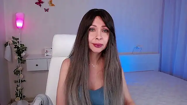 Snapshot of wendifoste chatting on February 2025 06:00:01 PM wendifoste online show from February 2025 06:00:01 PM