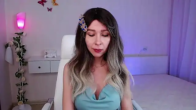 Snapshot of wendifoste chatting on March 2025 07:49:02 PM wendifoste online show from March 2025 07:49:02 PM