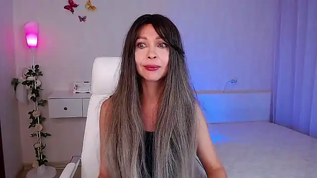 Snapshot of wendifoste chatting on September 2025 04:39:01 PM wendifoste online show from September 2025 04:39:01 PM