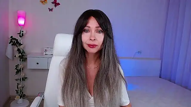 Snapshot of wendifoste chatting on September 2025 04:45:02 PM wendifoste online show from September 2025 04:45:02 PM