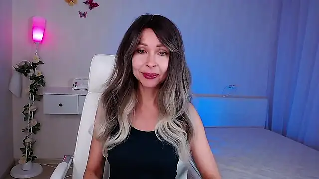 Snapshot of wendifoste chatting on October 2025 06:43:01 PM wendifoste online show from October 2025 06:43:01 PM