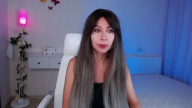 Snapshot of wendifoste chatting on October 2025 06:15:01 PM wendifoste online show from October 2025 06:15:01 PM