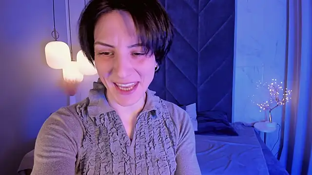 LorenDaze online show from March 2025 01:40:02 PM