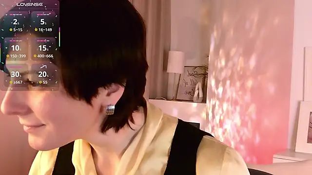 Snapshot of LorenDaze chatting on January 2026 07:44:01 AM LorenDaze online show from January 2026 07:44:01 AM