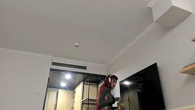 Snapshot of tamarapervert chatting on September 2025 11:19:02 PM tamarapervert online show from September 2025 11:19:02 PM