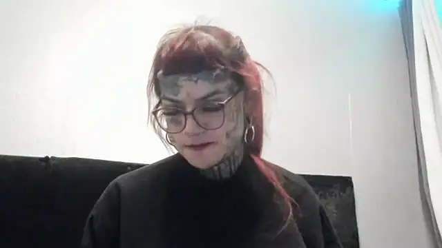 Snapshot of tamarapervert chatting on December 2025 08:17:01 PM tamarapervert online show from December 2025 08:17:01 PM