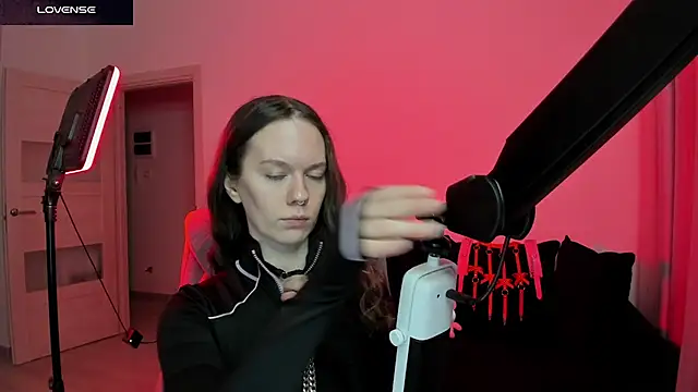 DivineBite online show from March 2026 05:31:01 PM