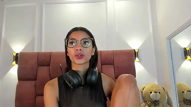 liagirl cute online show from January 2025 03:58:01 AM