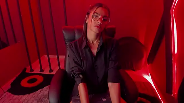 liagirl cute online show from January 2025 05:45:02 AM