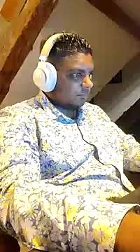 Snapshot of Bandusrilankasexymen chatting on March 2025 02:57:02 AM Bandusrilankasexymen online show from March 2025 02:57:02 AM