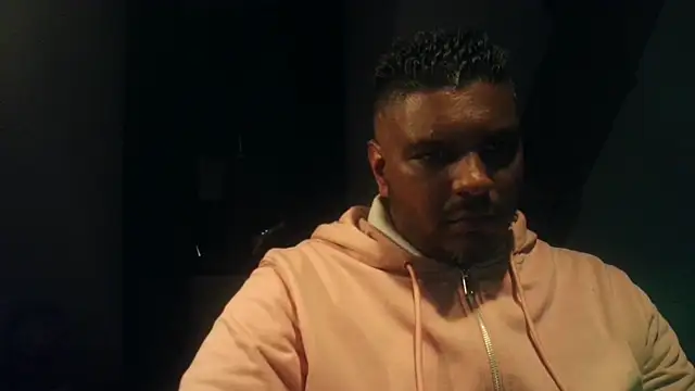 Snapshot of Bandusrilankasexymen chatting on October 2025 10:43:02 PM Bandusrilankasexymen online show from October 2025 10:43:02 PM