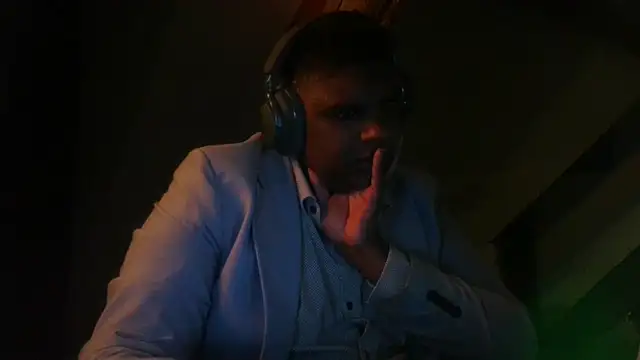 Snapshot of Bandusrilankasexymen chatting on December 2025 10:26:01 PM Bandusrilankasexymen online show from December 2025 10:26:01 PM