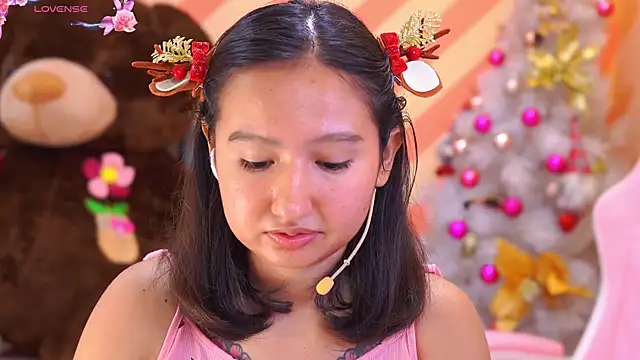 Pinkie Princes online show from December 2024 12:20:01 AM