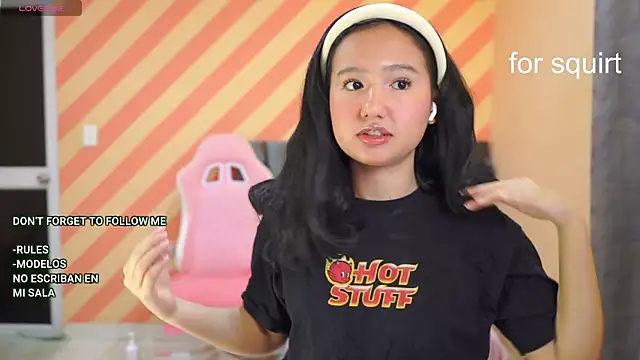 Pinkie Princes online show from January 2025 12:06:01 AM