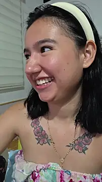 Snapshot of Pinkie_Princes chatting on June 2026 12:32:02 AM Pinkie Princes online show from June 2026 12:32:02 AM