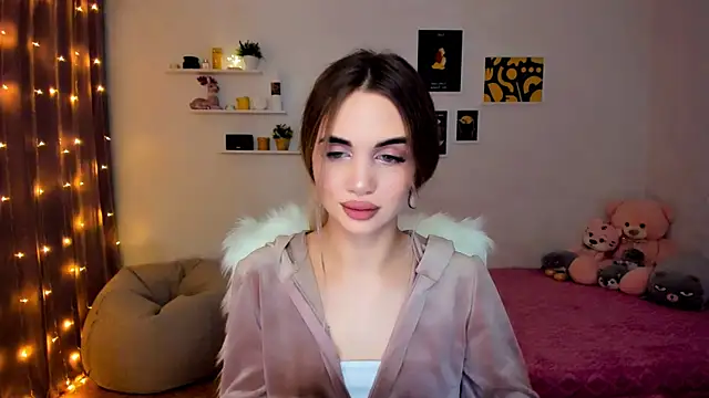 Snapshot of aPieceOfJoy chatting on December 2024 12:33:02 AM aPieceOfJoy online show from December 2024 12:33:02 AM