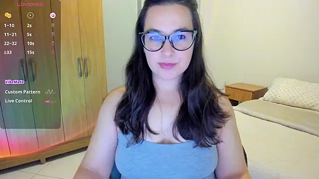 Snapshot of anna_love_hot chatting on December 2024 02:10:02 AM anna love hot online show from December 2024 02:10:02 AM