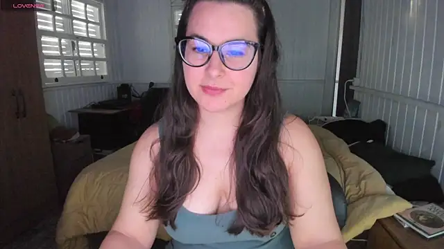 Snapshot of anna_love_hot chatting on October 2025 08:40:01 PM anna love hot online show from October 2025 08:40:01 PM