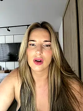 Snapshot of Thescorpionfr chatting on November 2025 05:59:01 PM Thescorpionfr online show from November 2025 05:59:01 PM