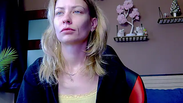 karo123421 online show from December 2025 06:50:01 AM