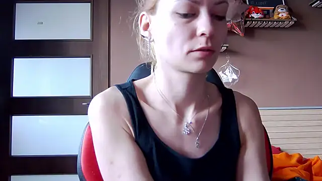 karo123421 online show from January 2026 06:18:02 AM