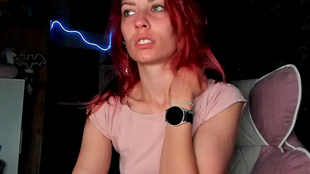 karo123421 online show from May 2026 02:29:02 AM