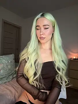 xDinnax online show from January 2025 05:58:02 PM