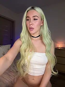 xDinnax online show from February 2025 04:47:01 PM