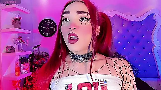 LeyXandrabraz online show from April 2026 10:56:02 PM