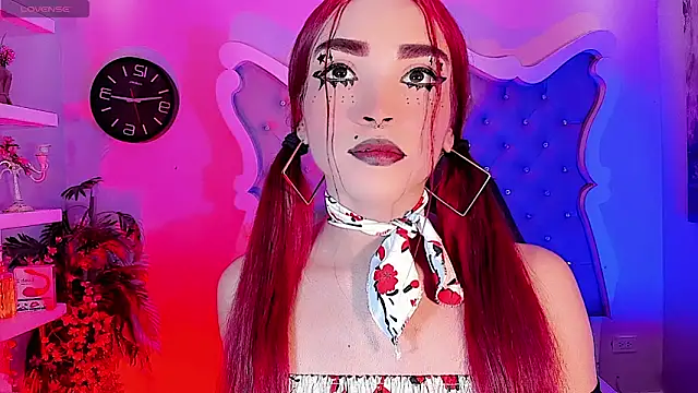 LeyXandrabraz online show from April 2026 08:39:01 PM