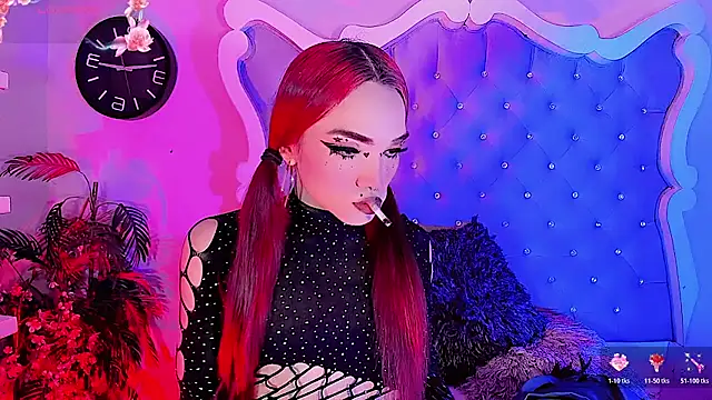 LeyXandrabraz online show from April 2026 08:37:01 PM