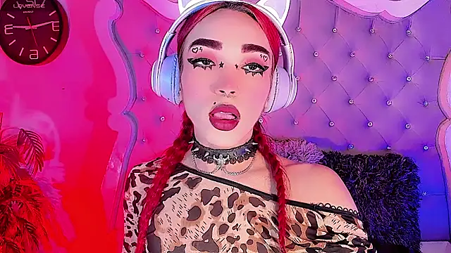 LeyXandrabraz online show from May 2026 08:05:02 PM