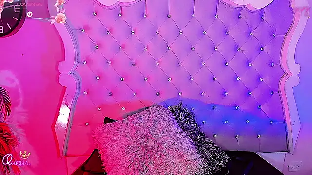 LeyXandrabraz online show from May 2026 01:56:01 AM