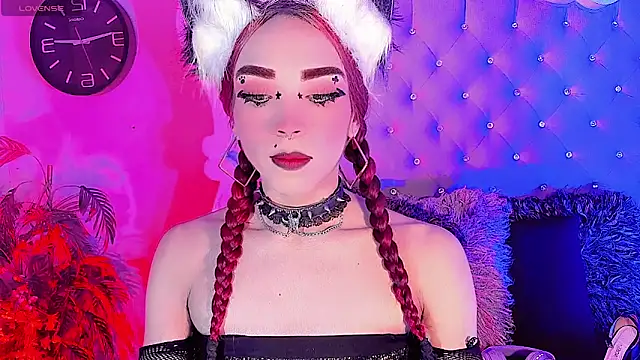 LeyXandrabraz online show from May 2026 08:05:01 PM