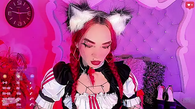 LeyXandrabraz online show from May 2026 08:15:01 PM
