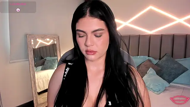 Veronicalanx1 online show from April 2026 11:52:02 AM