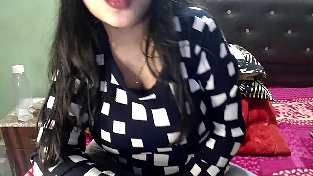 HOT CHILLY online show from January 2025 11:48:01 AM