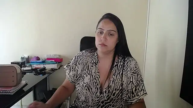 Snapshot of kendall_52 chatting on October 2025 04:37:01 PM kendall 52 online show from October 2025 04:37:01 PM