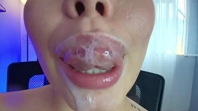 lisbet21x online show from February 2025 09:53:02 PM