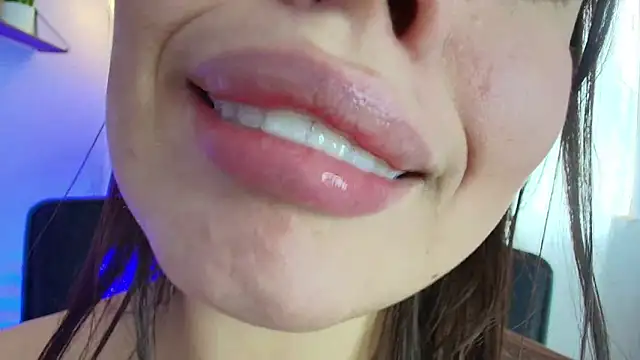 lisbet21x online show from February 2025 08:42:01 PM