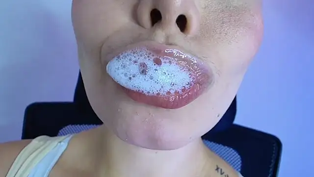 lisbet21x online show from February 2026 08:27:01 PM