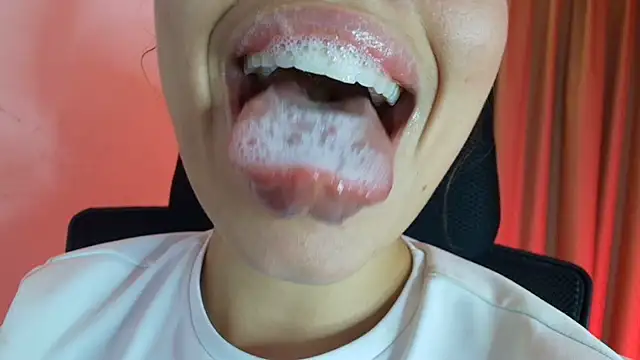 lisbet21x online show from July 2026 10:45:01 PM