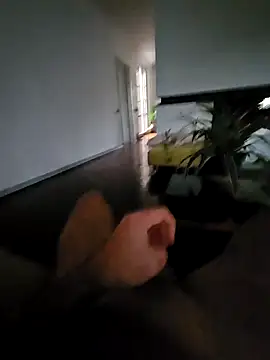 Snapshot of Dolceporco19 chatting on December 2024 03:04:01 PM Dolceporco19 online show from December 2024 03:04:01 PM