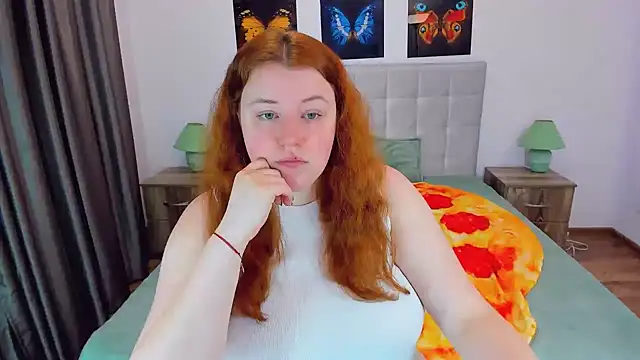 PolinaSalvatore online show from January 2025 11:00:01 AM