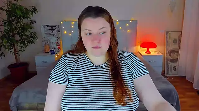 PolinaSalvatore online show from April 2026 01:22:02 PM