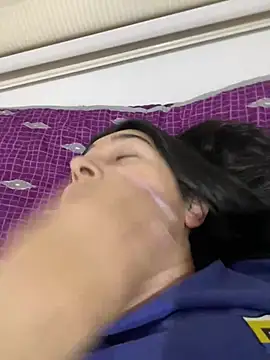 Snapshot of andreaisis2 chatting on January 2025 04:33:02 AM andreaisis2 online show from January 2025 04:33:02 AM