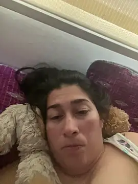 Snapshot of andreaisis2 chatting on February 2025 06:43:02 PM andreaisis2 online show from February 2025 06:43:02 PM