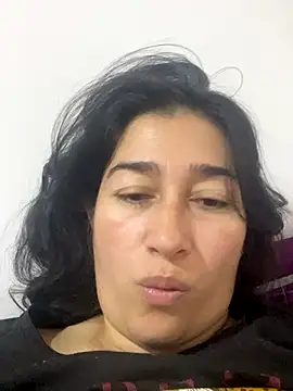 Snapshot of andreaisis2 chatting on November 2025 01:55:02 PM andreaisis2 online show from November 2025 01:55:02 PM