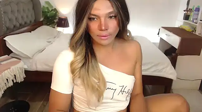 liaa lurrecams online show from February 2025 07:41:01 PM