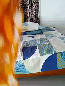 Snapshot of Indian_desi_wife chatting on March 2025 07:44:02 PM Indian desi wife online show from March 2025 07:44:02 PM